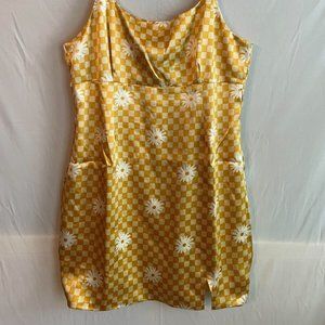 Wild Fable Yellow Daisy Slip Dress Juniors size L